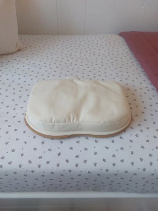 Cojín para portátil de bambú