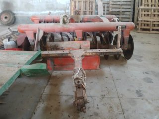 Grada de discos agrícola
