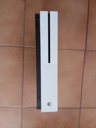 Xbox One S NON FUNZIONANTE (LEGGI DESCRIZIONE)