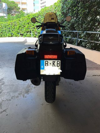 BMW K75 Negra