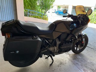 BMW K75 Negra