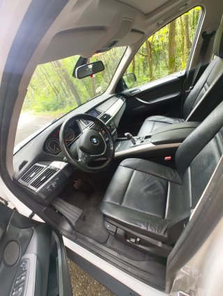 BMW X5 2011