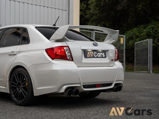 Subaru Impreza WRX STi 300 2.5 2010