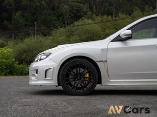 Subaru Impreza WRX STi 300 2.5 2010