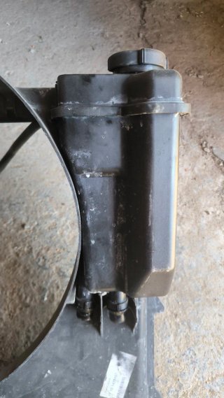 Vaso expansión y difusor BMW E39 530i