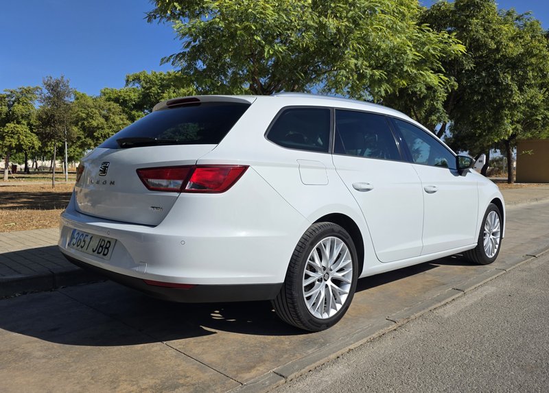 SEAT León 2.0 TDI CR S&S Style 2014, foto 7