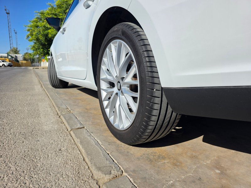 SEAT León 2.0 TDI CR S&S Style 2014, foto 14