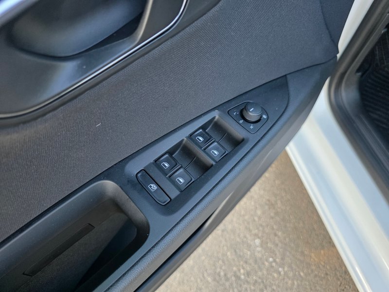 SEAT León 2.0 TDI CR S&S Style 2014, foto 19