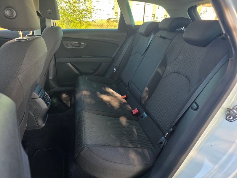 SEAT León 2.0 TDI CR S&S Style 2014, foto 26