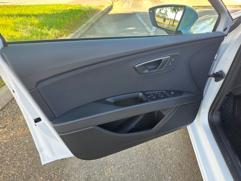 SEAT León 2.0 TDI CR S&S Style 2014, foto 18