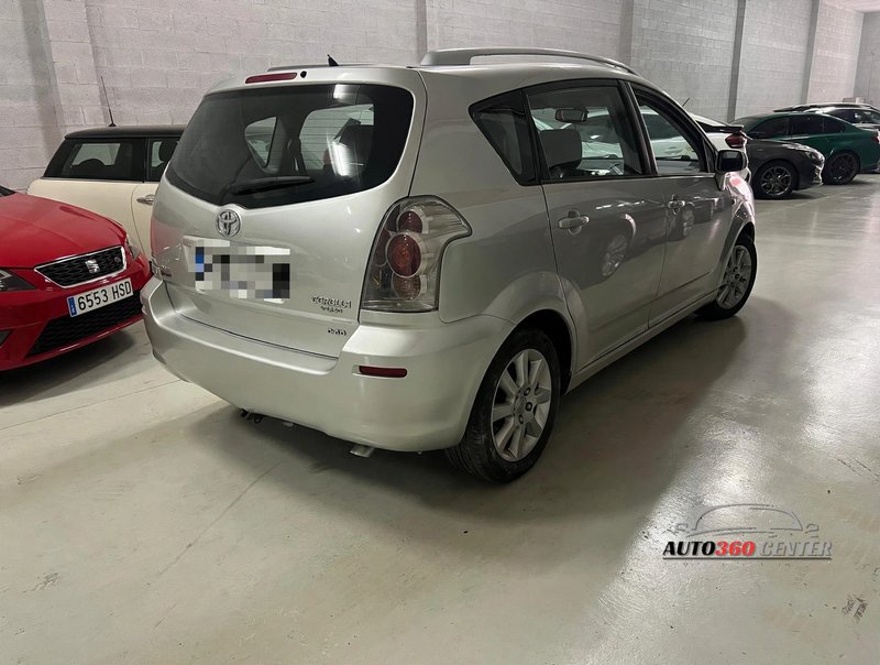 Toyota Auris 2006, foto 5