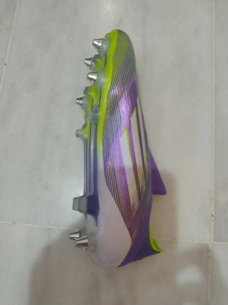 Botas de fútbol Adidas F50 SG