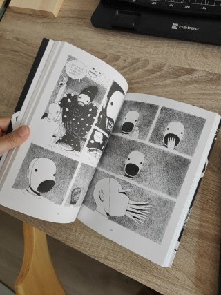 NIÑO ORUGA (COMIC)