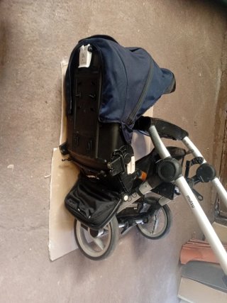 Carrit 9 0o de bebé Mutsy
