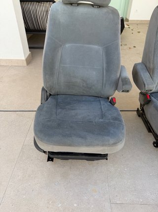 Asientos Montero V20