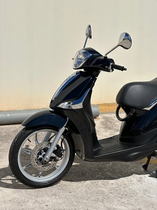 Piaggio Liberty 50 4T Negra 2024 Ciclomotor