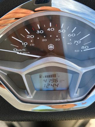 Piaggio Liberty 50 4T Negra 2024 Ciclomotor