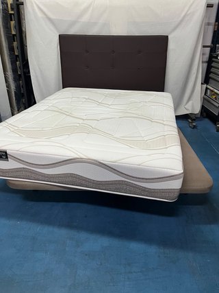 Base tapizada + colchón viscoelástico 150x190