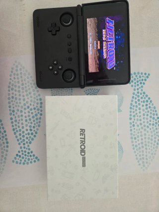 Retroid Pocket Flip 2 8GB/128GB + Grip