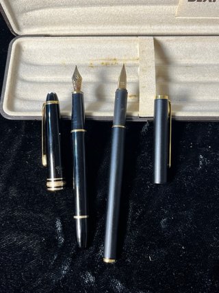 Coppia di penne stilografiche MONTBLANC