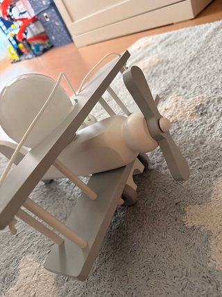 Lámpara infantil avión gris