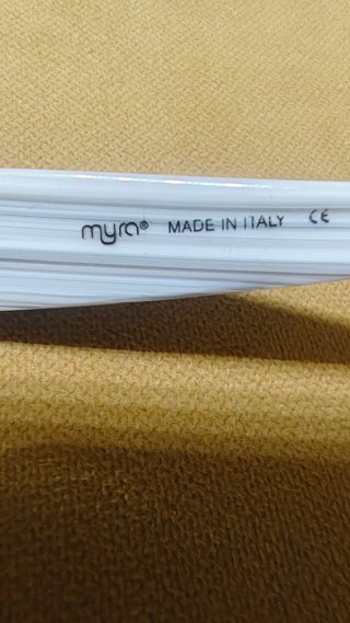 Occhiali da sole donna Myra nuovi