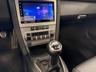 Porsche Cayman 2.7