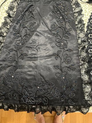 Delantal Baturra Negro con Abalorios