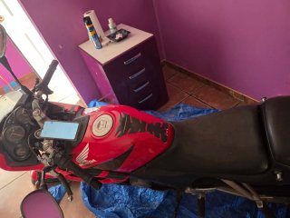 Honda CBR Sportbike Roja y Negra