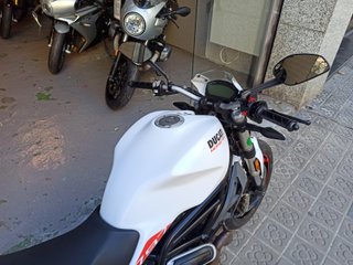 DUCATI MONSTER 797