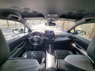 Toyota C-HR 2023