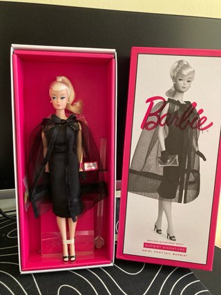 Barbie Swirl Ponytail Muñeca Clásica