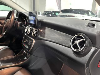 Mercedes-Benz Clase CLA 200