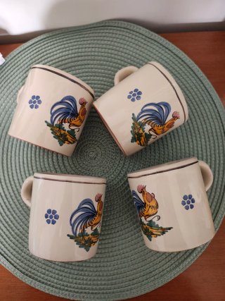 4 tazze ceramica