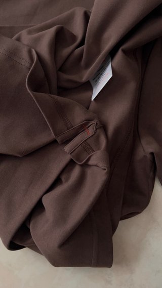 Camiseta Loro Piana XL Marrón Logo Bordado