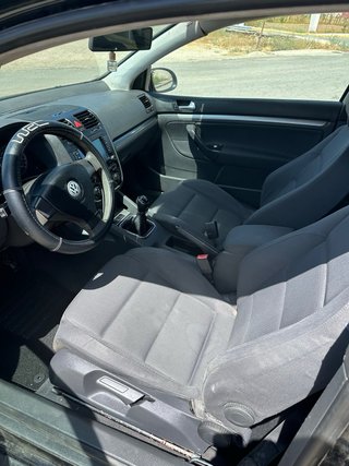 Volkswagen Golf 2005