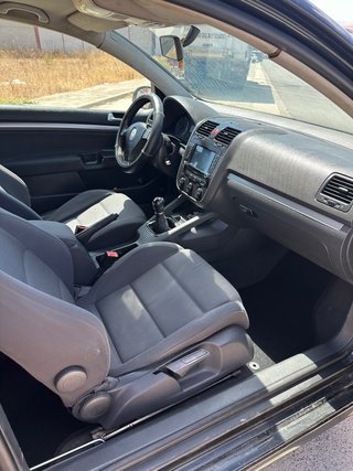 Volkswagen Golf 2005