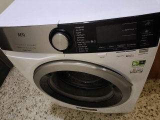 Lavadora AEG 8000 Series ( para reparar) !!