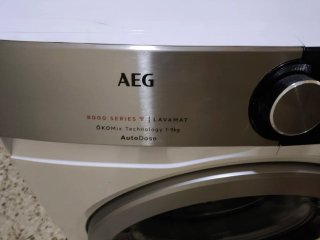 Lavadora AEG 8000 Series ( para reparar) !!
