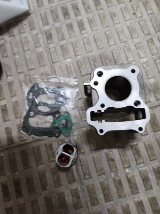 Cilindro y pistón DYNOP para moto