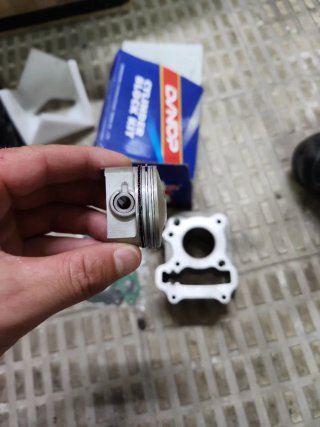 Cilindro y pistón DYNOP para moto