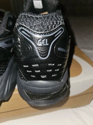 Asics Kayano 14 Negro/Gris