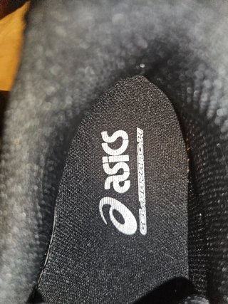 Asics Kayano 14 Negro/Gris