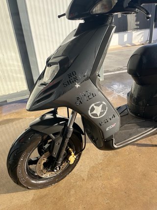 Piaggio Typhoon 50 Negra/Gris