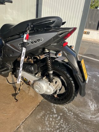 Piaggio Typhoon 50 Negra/Gris