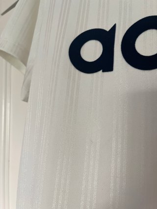 Camiseta adidas Originals Graphic Tee Off White