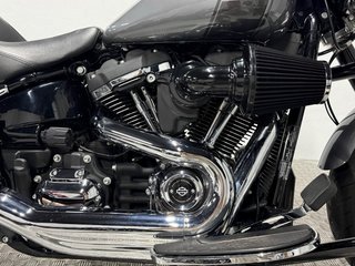 HARLEY DAVIDSON SPORT GLIDE