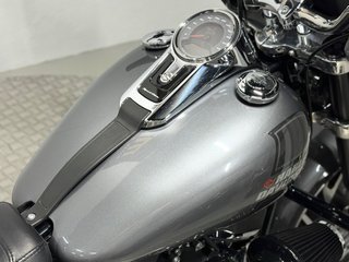 HARLEY DAVIDSON SPORT GLIDE