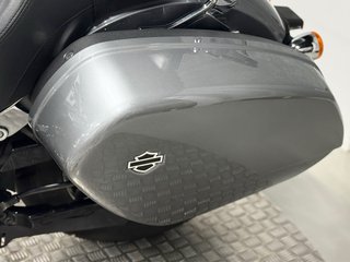 HARLEY DAVIDSON SPORT GLIDE