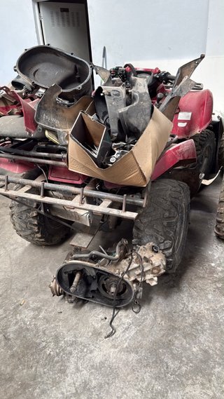 Quad Kawasaki 650 averiado - Despiece